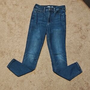 EUC Old Navy Extra High Rise Rockstar Skinny